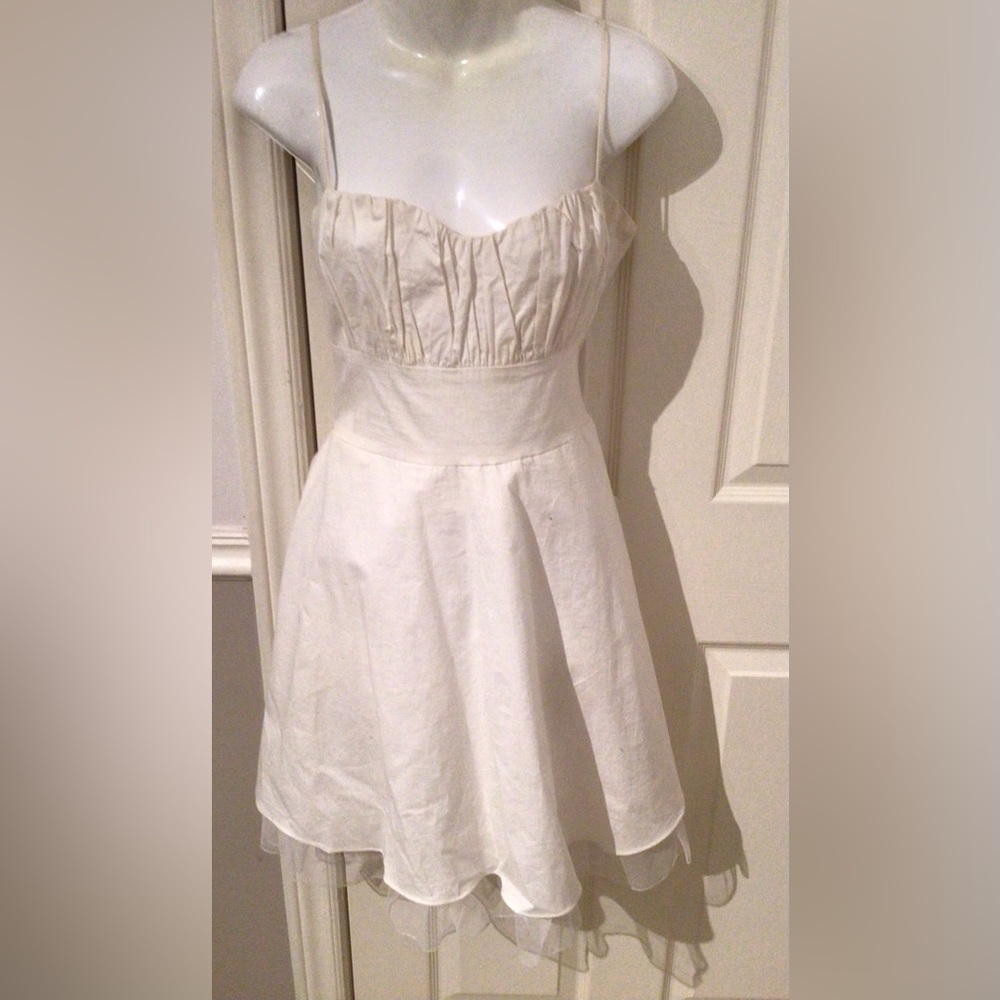 Sara Ivory Textured spaghetti strap summer dress